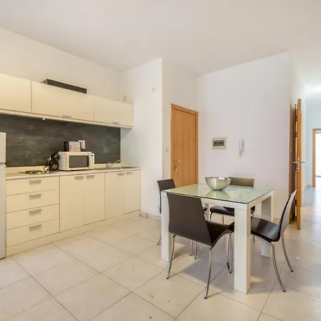 Διαμέρισμα Modern & Private 1br In The Heart Of Paceville By 360 Estates *